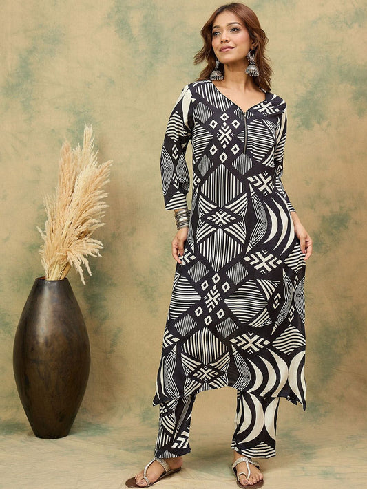 Dhiyona VA Women's Geometric Printed V-Neck Kurta with Trousers