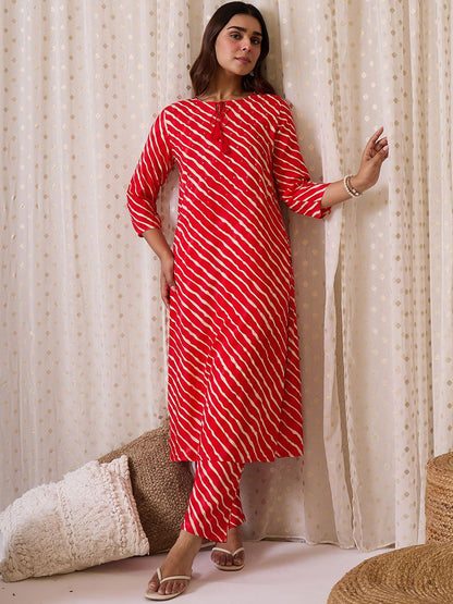 Dhiyona IE Printed Tie-Up Neck Tunic With Trouser