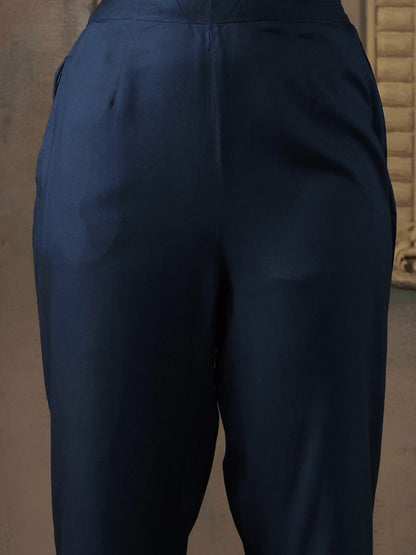 Dhiyona IE Embroidered V-Neck Tunic & Trousers Co-Ords