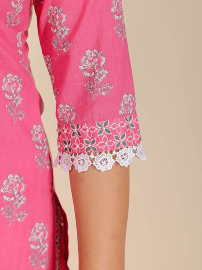 Women's Cotton Pink Straight Kurta