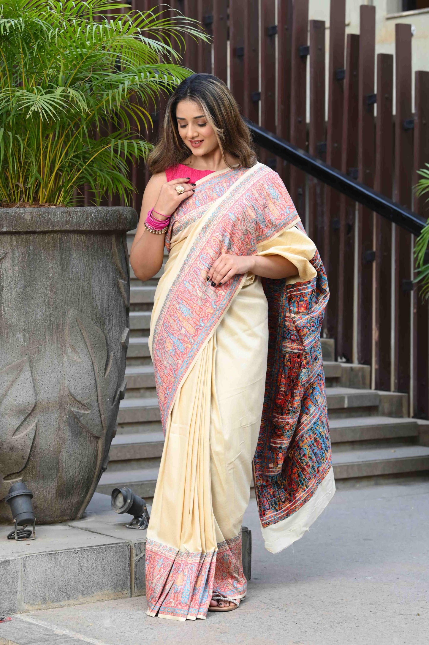 Dhiyona GR Women's Aardhya Cream Jamewar Kashmiri Soft Modal Silk Saree