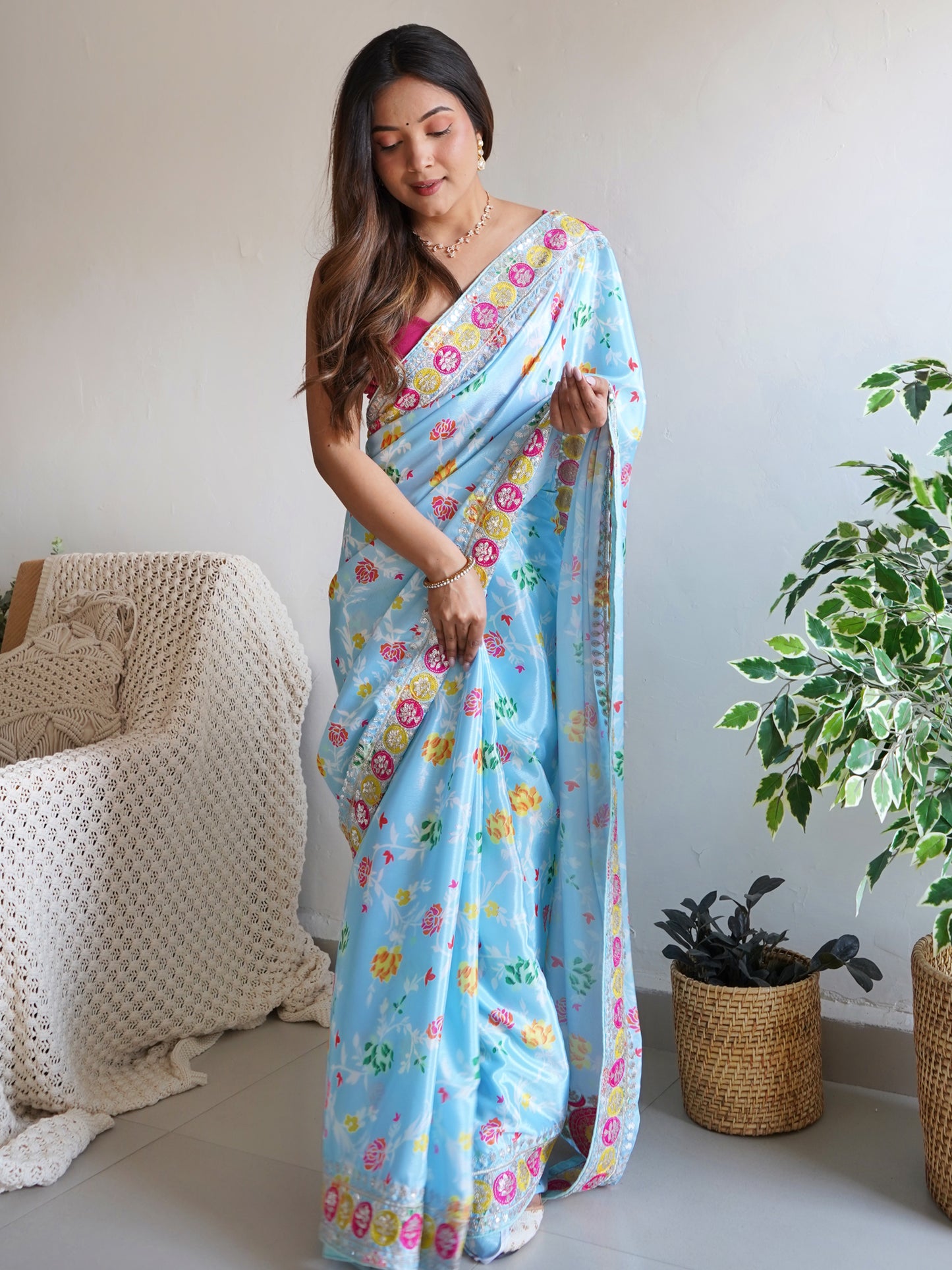 Women's Silk Blend Blue Embellished Designer Saree With Blouse Piece