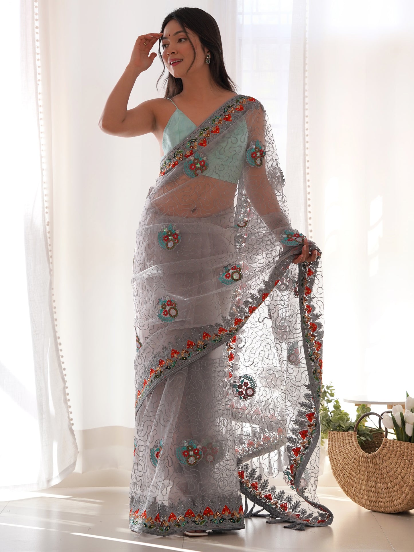 Women's Net Grey Embellished Designer Saree With Blouse Piece