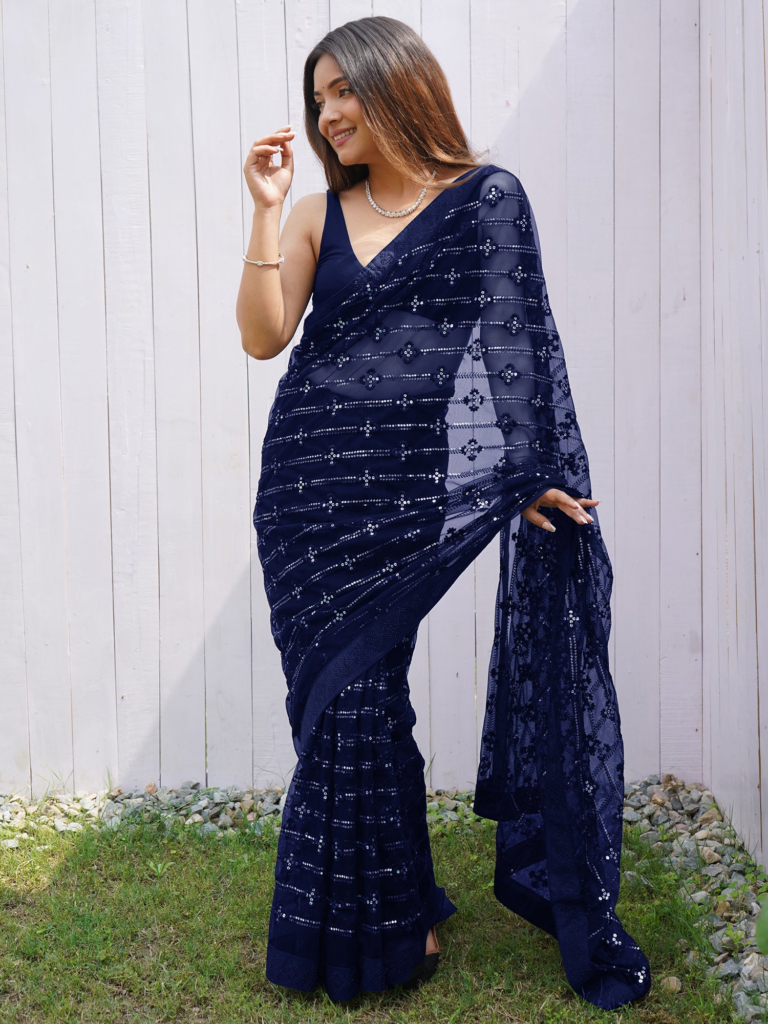 Women's Net Navy Blue Embellished Designer Saree With Blouse Piece