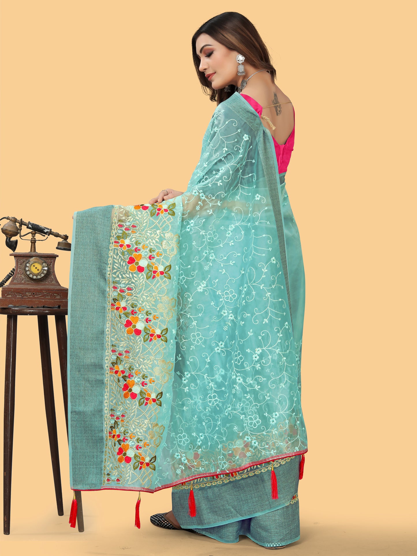 Women's Organza Blue Embroidered Designer Saree With Blouse Piece