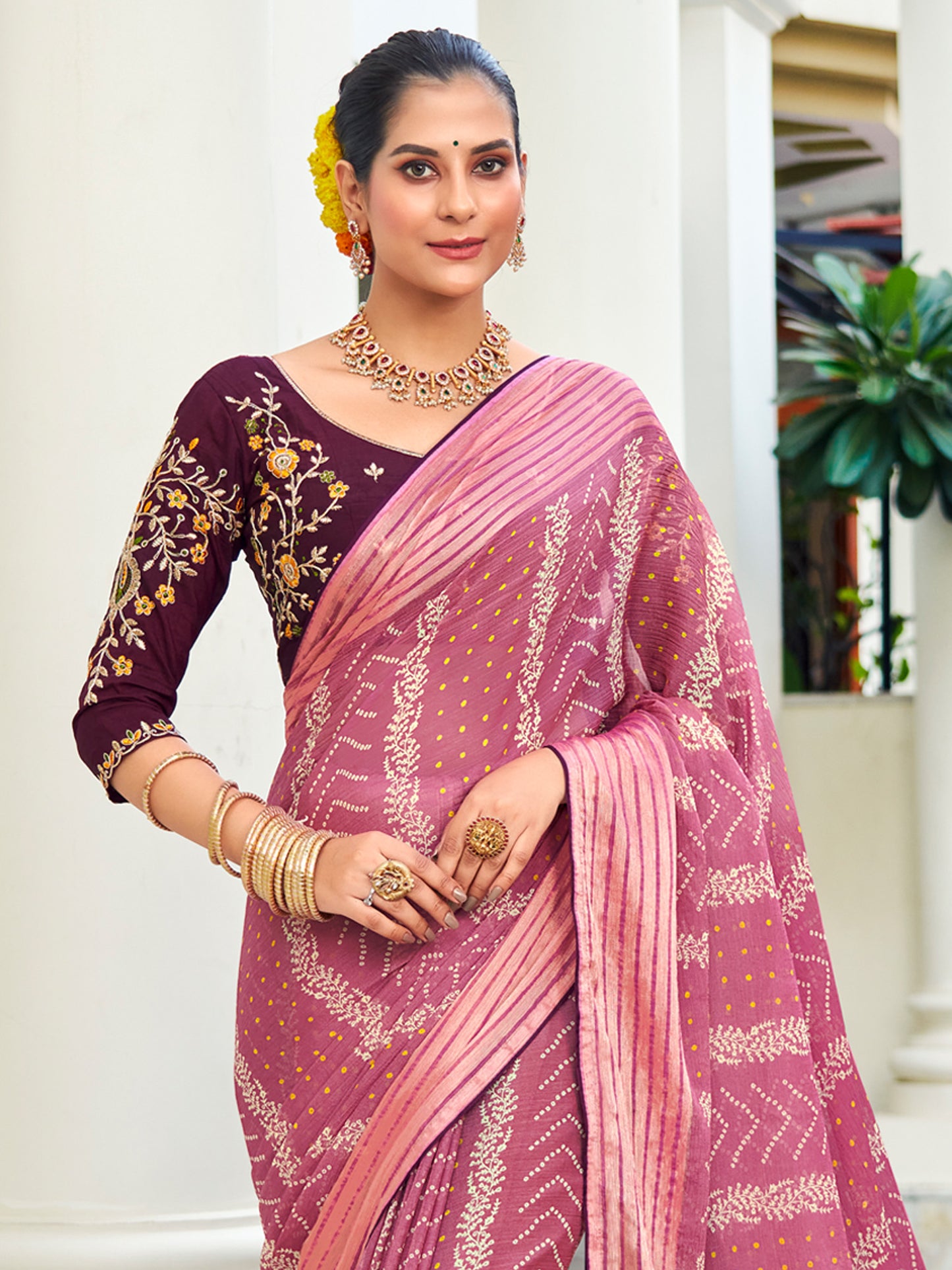 Women's Chiffon Mauve Embellished Designer Saree With Blouse Piece