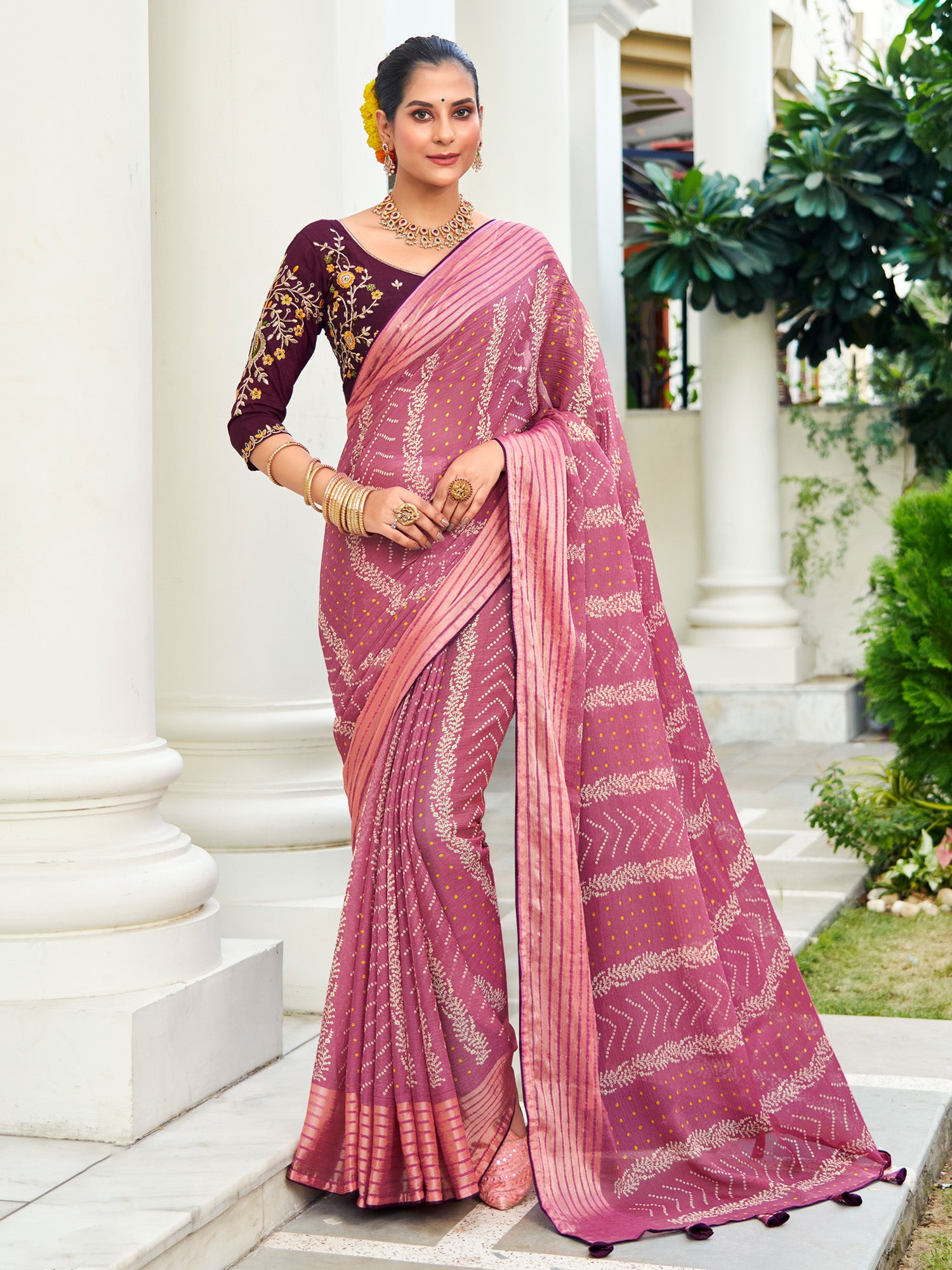 Women's Chiffon Mauve Embellished Designer Saree With Blouse Piece