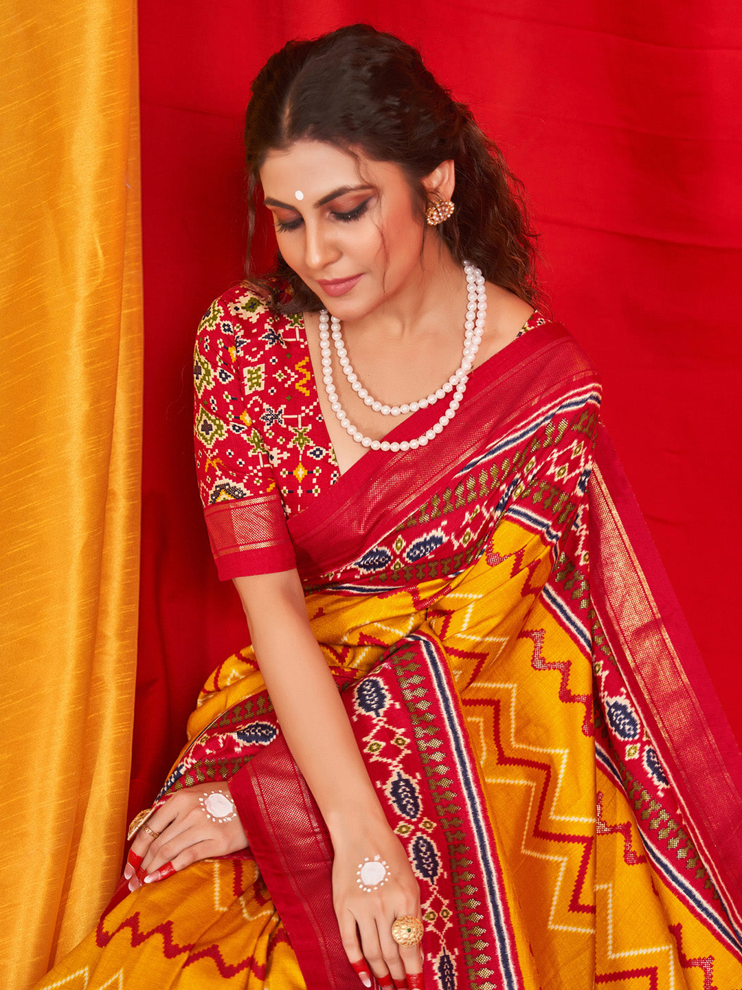 Women's Tussar Silk Red Printed Designer Saree With Blouse Piece