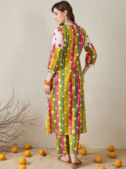 Floral Printed Mandarin Collar Pure Cotton Kurta with Trousers