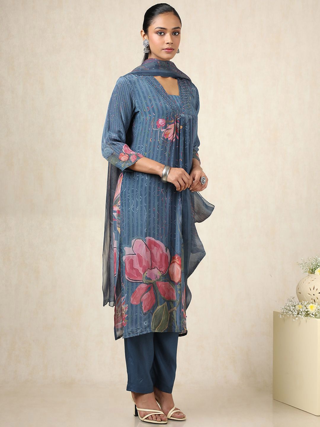 Dhiyona SO Women's Floral Printed Pleated Square Neck Beads & Stones Kurta With Trousers And Dupatta