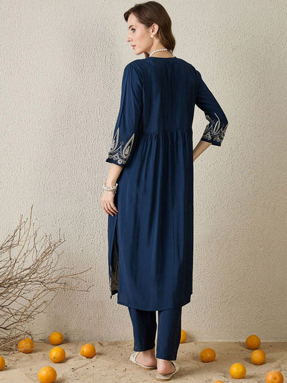 Dhiyona IE Embroidered V-Neck Tunic With Trousers