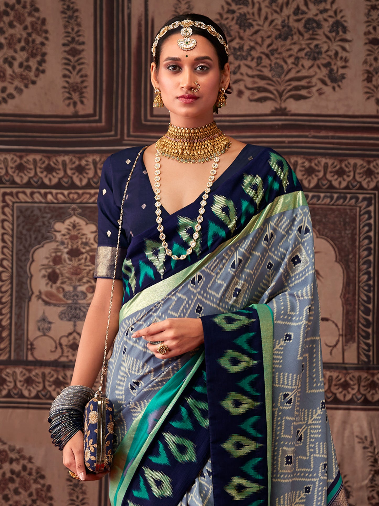 Women's Tussar Silk Grey Printed Designer Saree With Blouse Piece