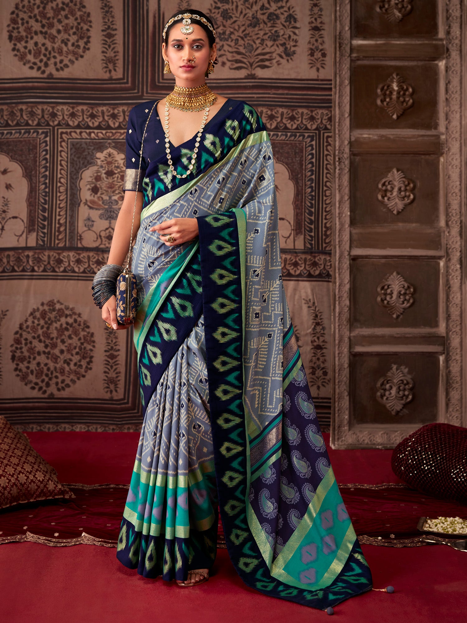 Women's Tussar Silk Grey Printed Designer Saree With Blouse Piece