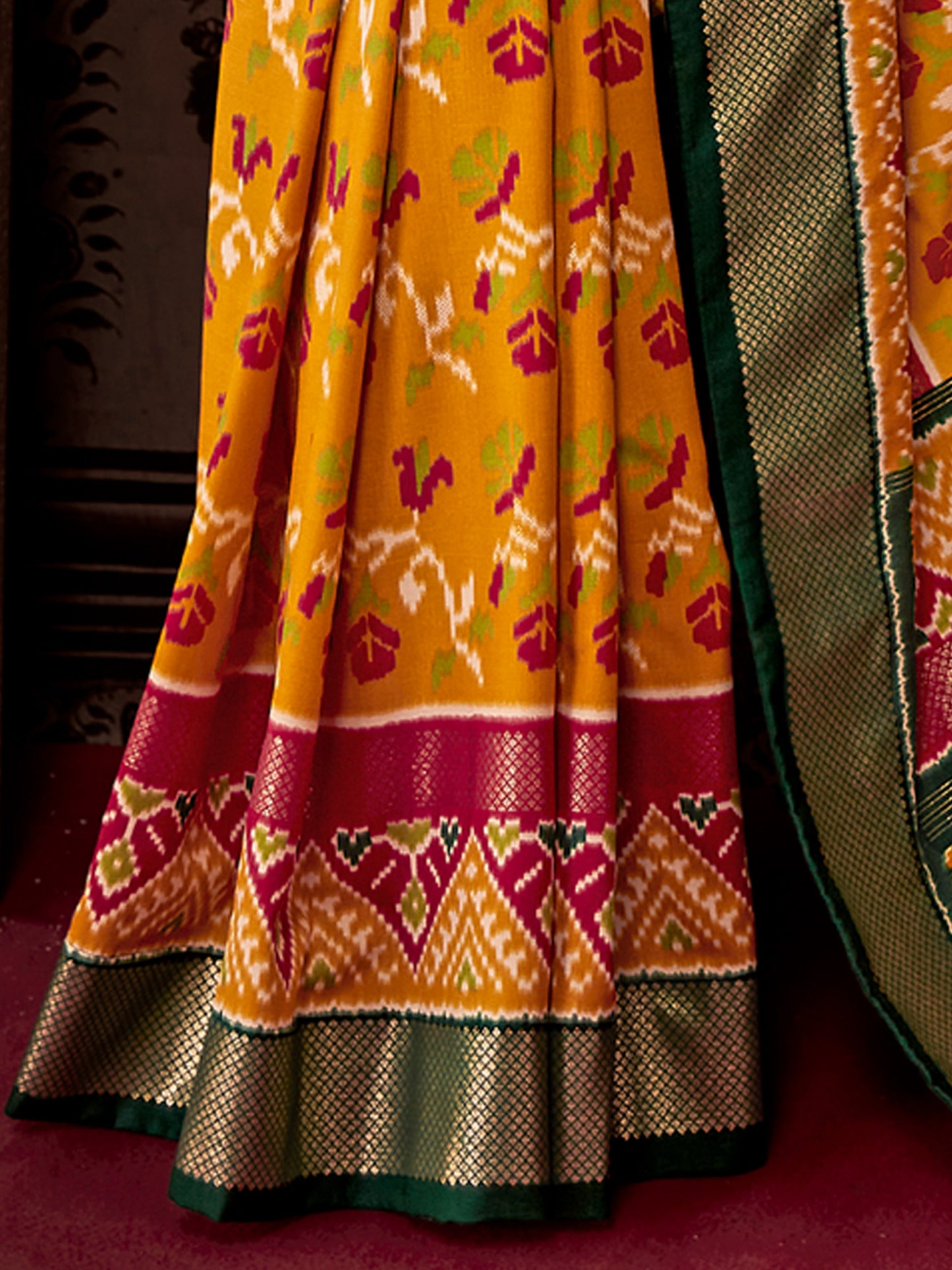 Women's Tussar Silk Yellow Printed Designer Saree With Blouse Piece