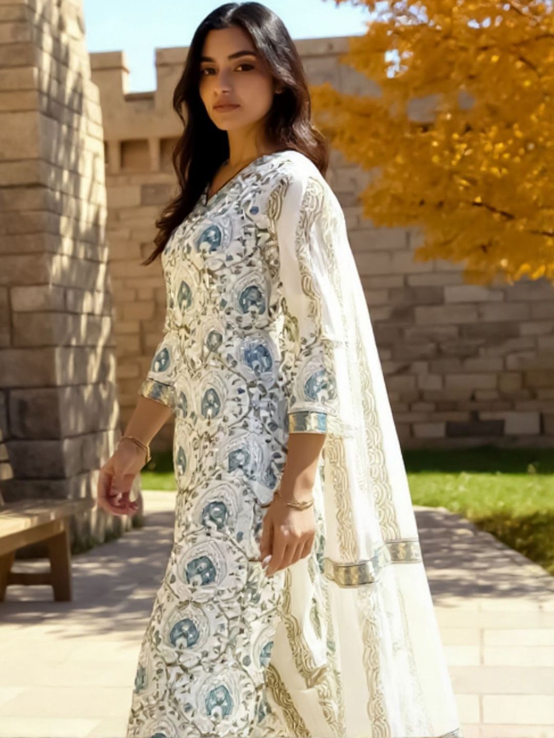 Women Ethnic Motifs Printed Cotton Kurta with Trousers & Dupatta