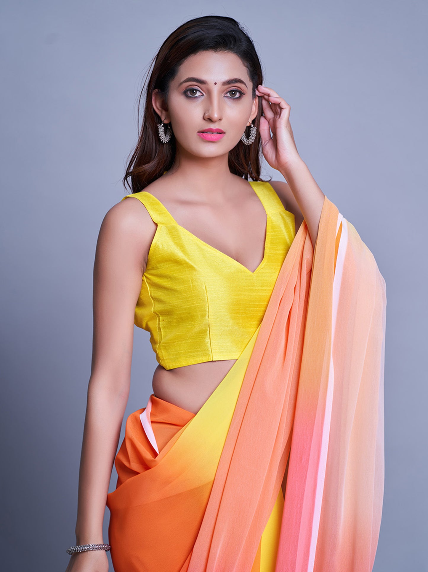 Women's Organza Yellow Solid Celebrity Saree With Blouse Piece