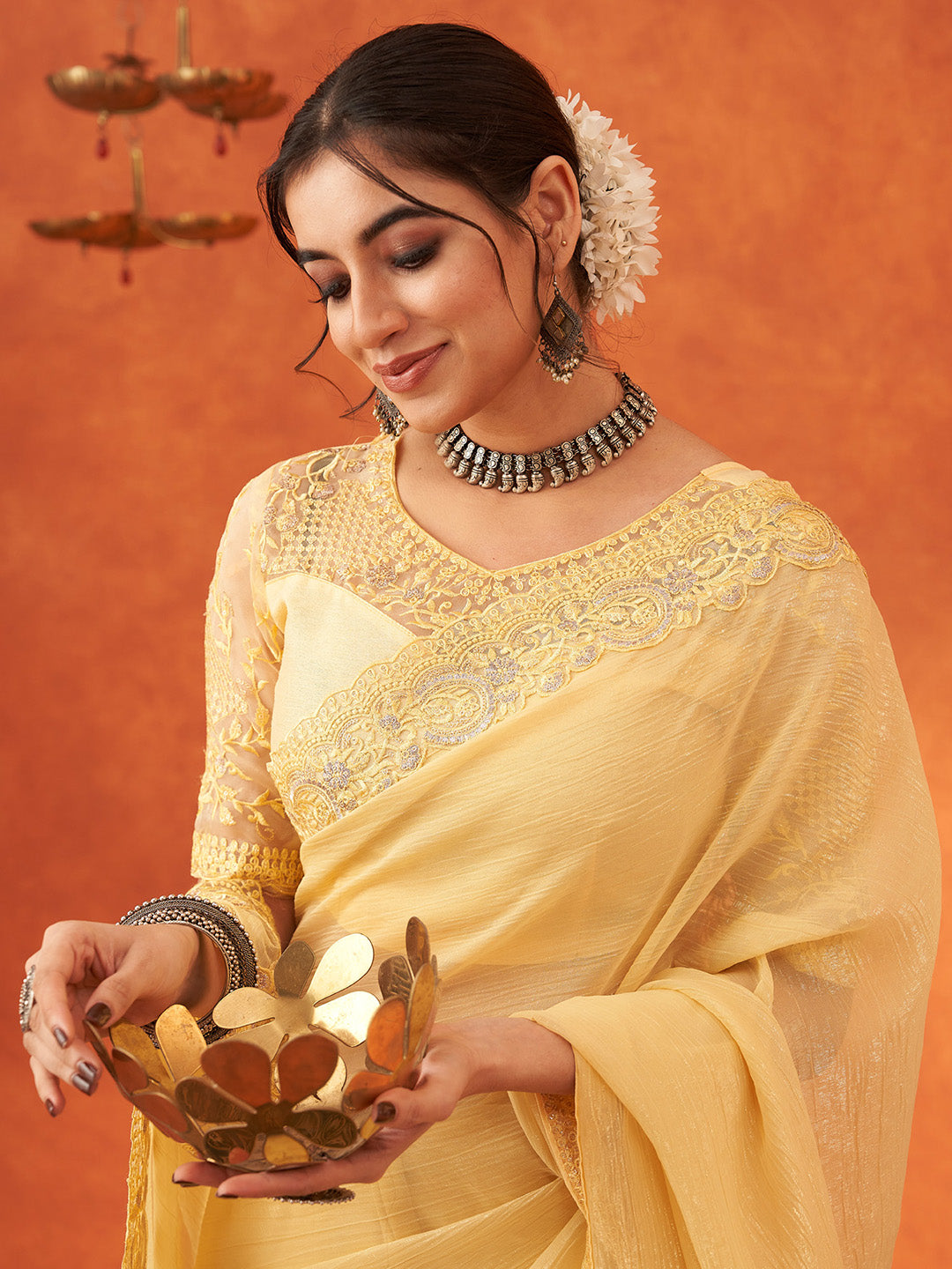 Women's Chiffon Yellow Embellished Designer Saree With Blouse Piece