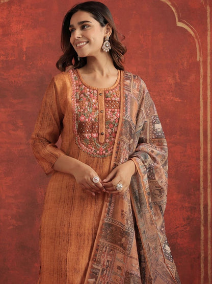 Motifs Printed Chanderi Cotton Round Neck Straight Kurta With Trousers & Dupatta