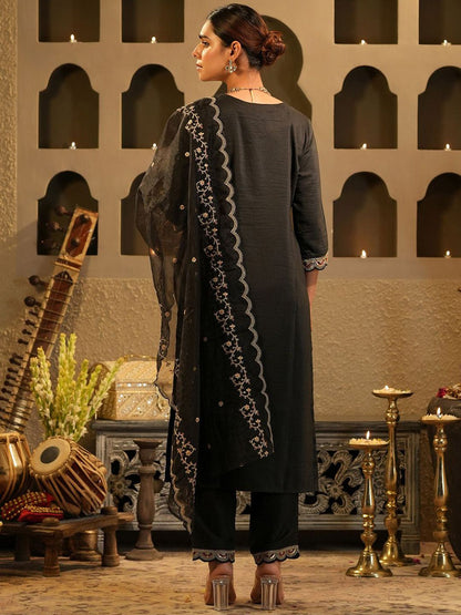 Dhiyona IE Women's Ethnic Motifs Embroidered Kurta With Trousers & Dupatta