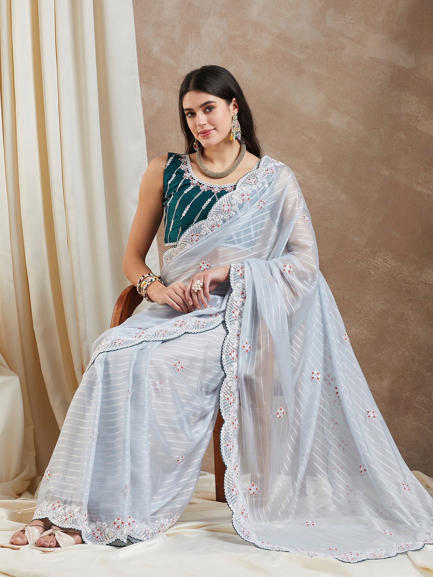 Women's Georgette Grey Embellished Designer Saree With Blouse Piece