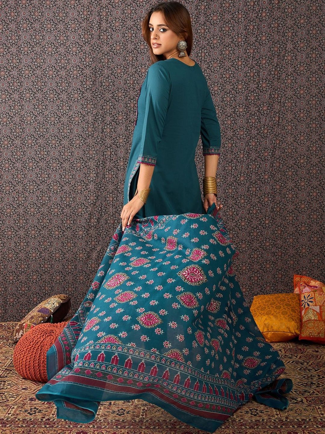 Women Embroidered Regular Thread Work Pure Cotton Kurta with Trousers & Dupatta