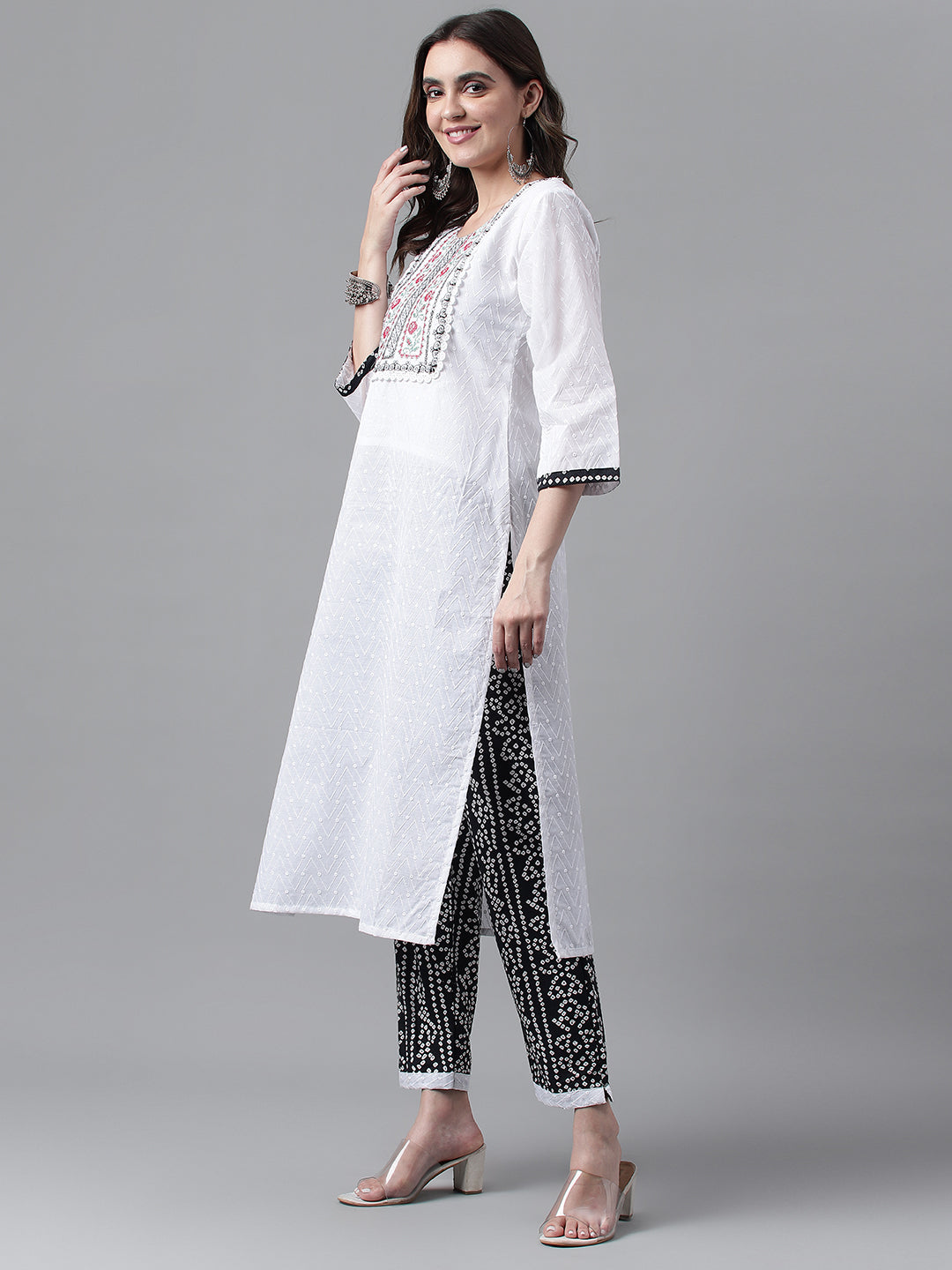 Dhiyona RV Women's Cotton Fabric Embroidered Kurta Set With  Dupatta