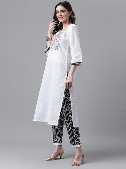 Dhiyona RV Women's Cotton Fabric Embroidered Kurta Set With  Dupatta