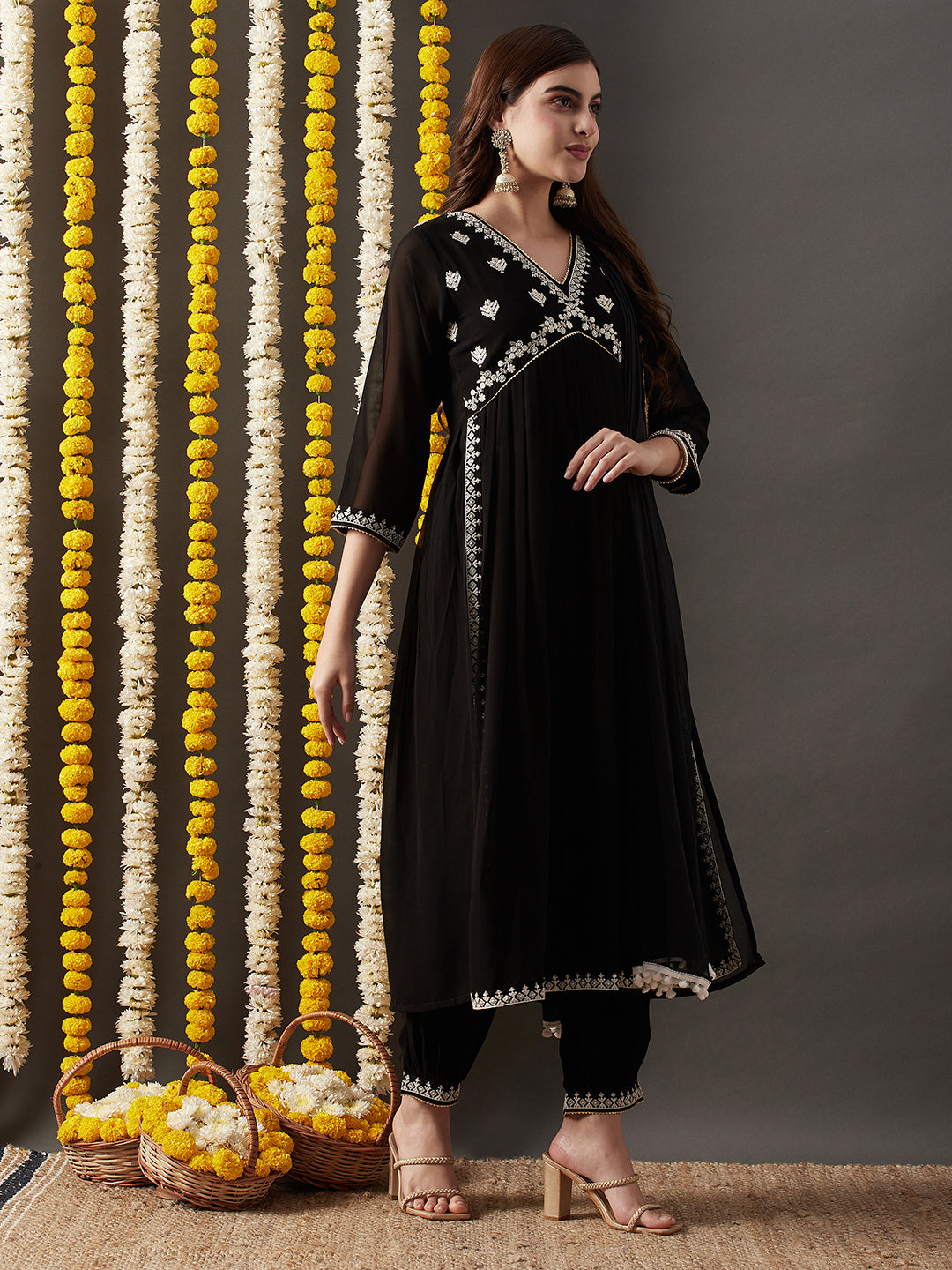 Dhiyona RV Women's Faux Georgette Fabric  Embroidered Kurta Set With Dupatta