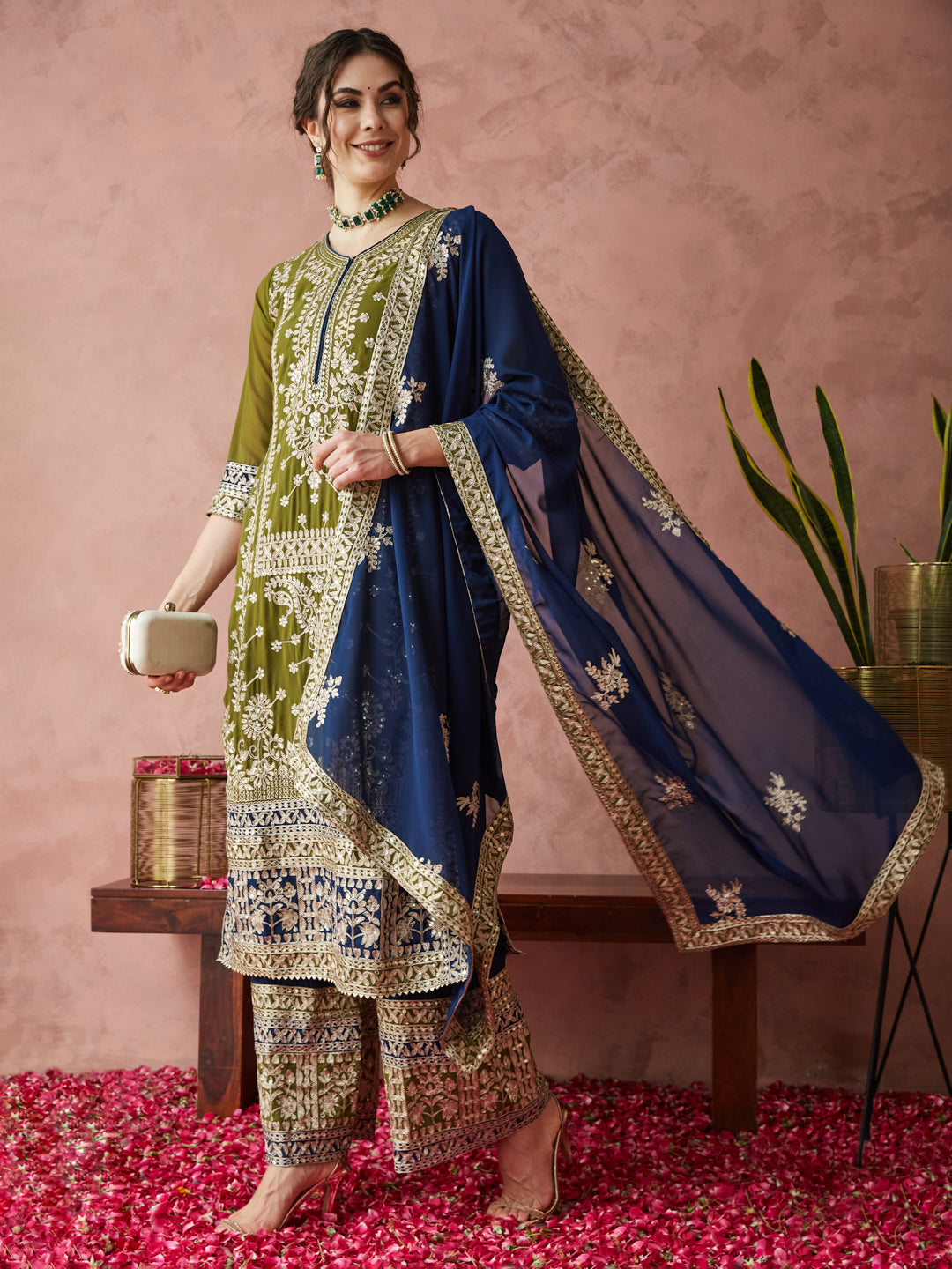 Dhiyona RV Women's Faux Georgette Fabric Zari Embroidery Kurtaset With Dupatta