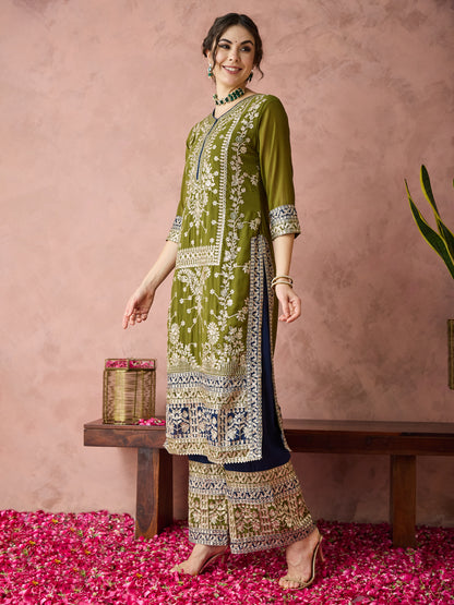 Dhiyona RV Women's Faux Georgette Fabric Zari Embroidery Kurtaset With Dupatta