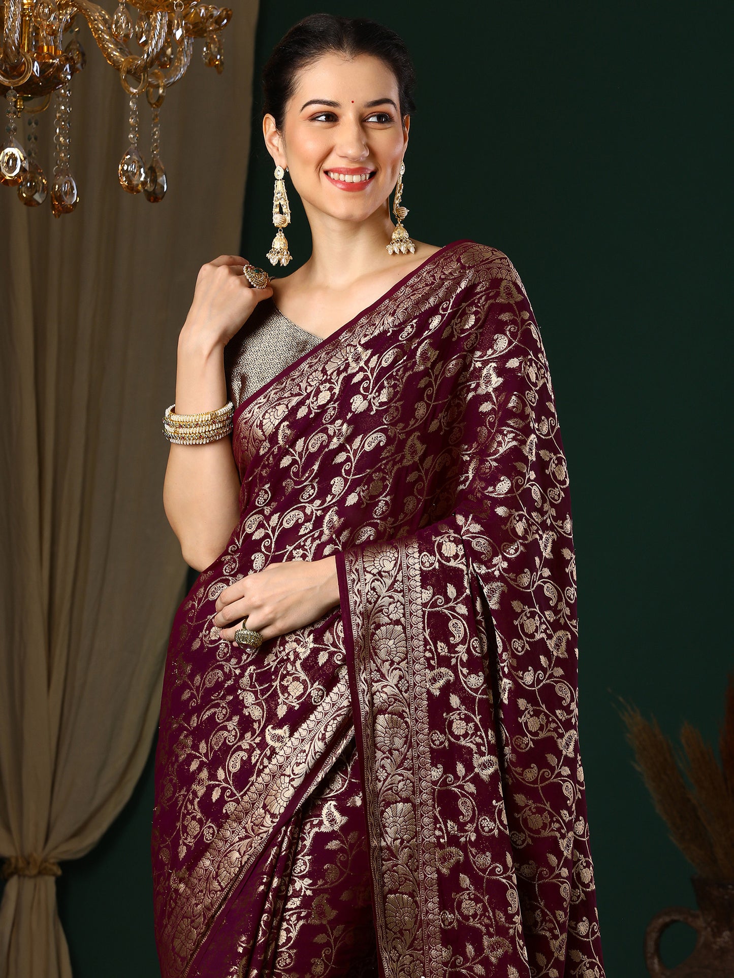Women's Georgette Magenta Woven Design Designer Saree With Blouse Piece