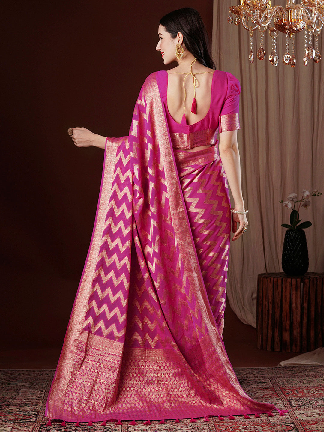 Women's Georgette Pink Woven Design Designer Saree With Blouse Piece