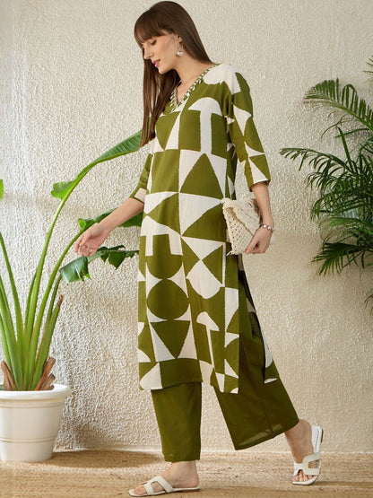 Women Printed Regular Beads and Stones Pure Cotton Kurta with Palazzos