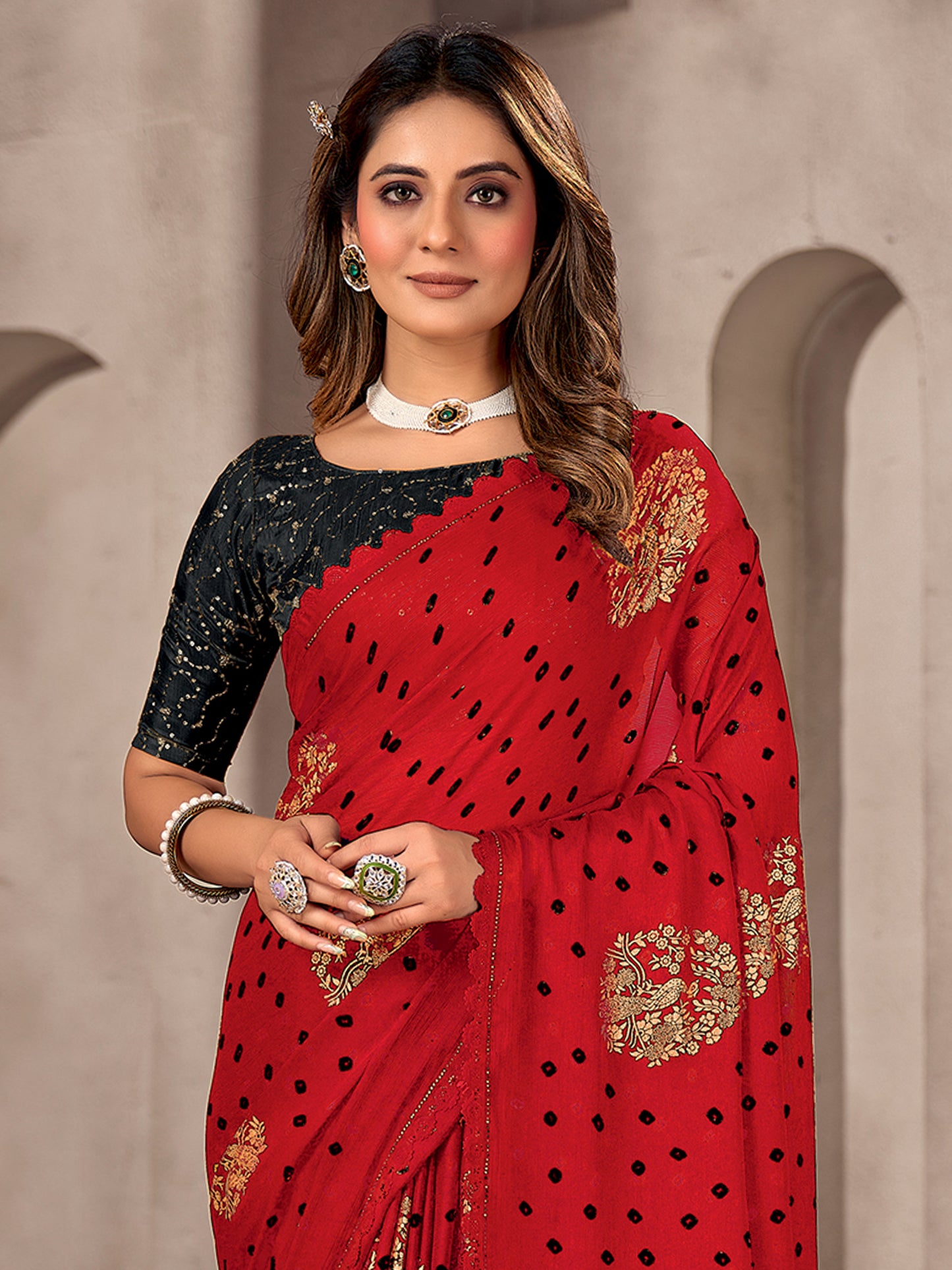 Women's Chiffon Red Embellished Celebrity Saree With Blouse Piece