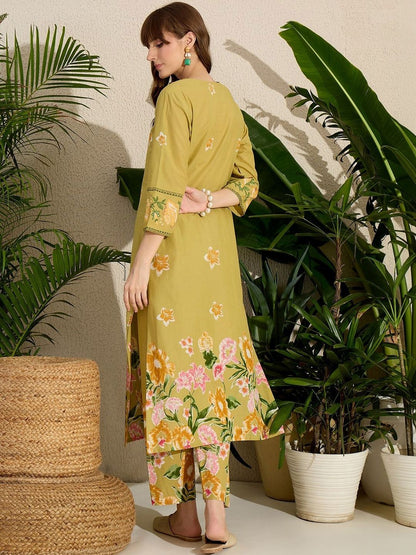 Women Floral Printed Regular Pure Cotton Kurta with Trousers