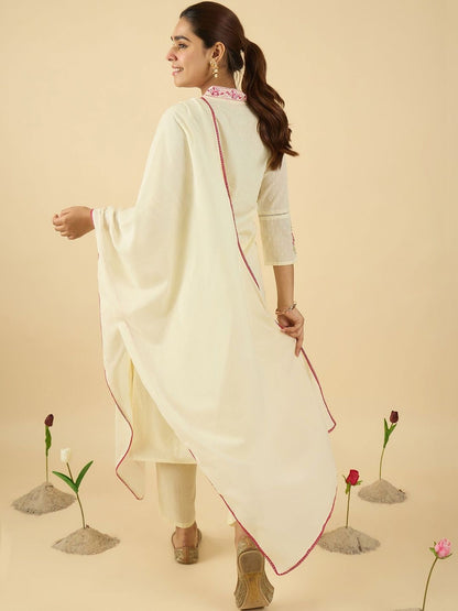 Women Floral Embroidered Regular Thread Work Pure Cotton Kurta with Trousers & With Dupatta