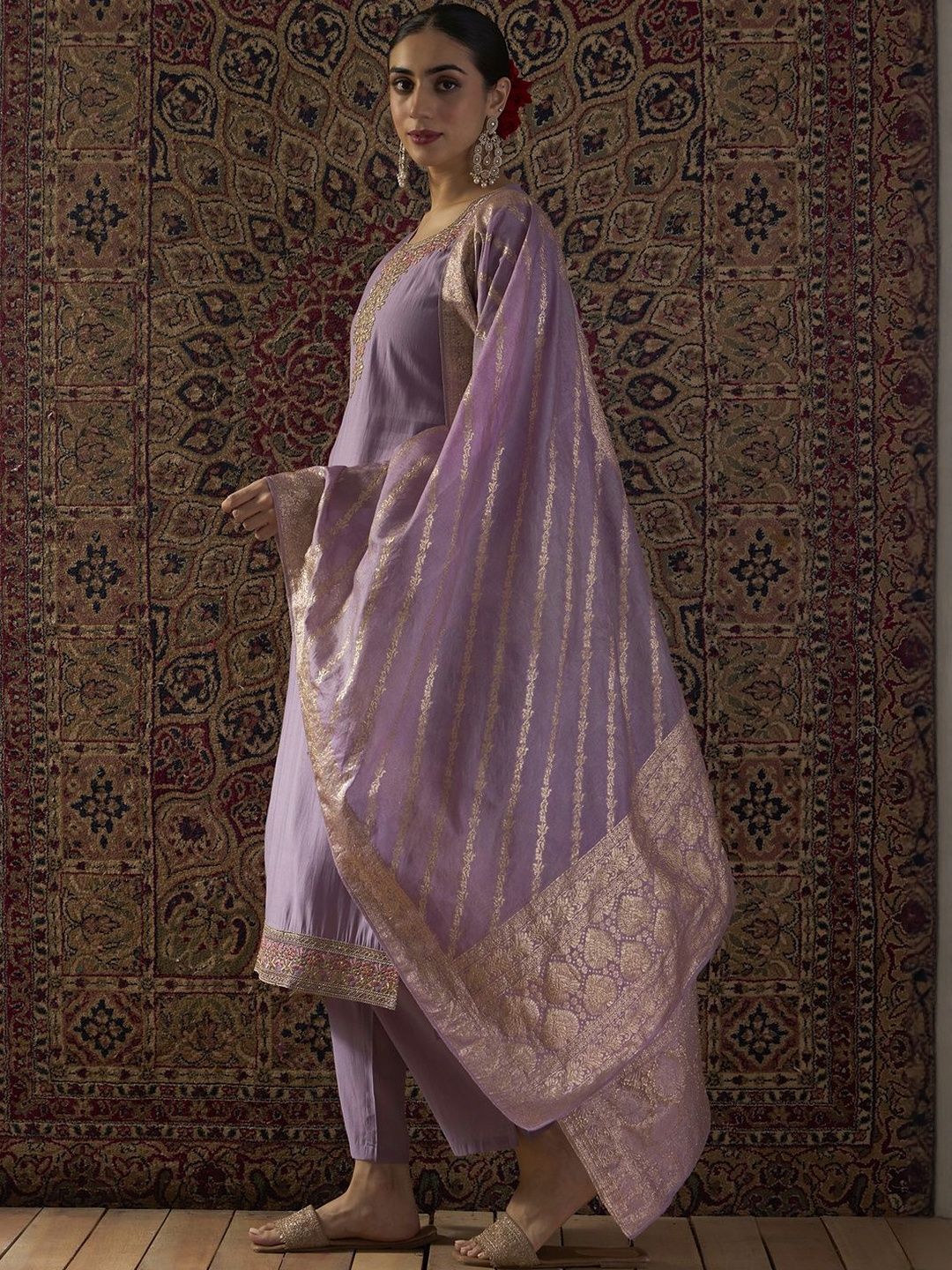 Ethnic Motifs Embroidered Round Neck Thread Work Kurta With Trousers & Dupatta