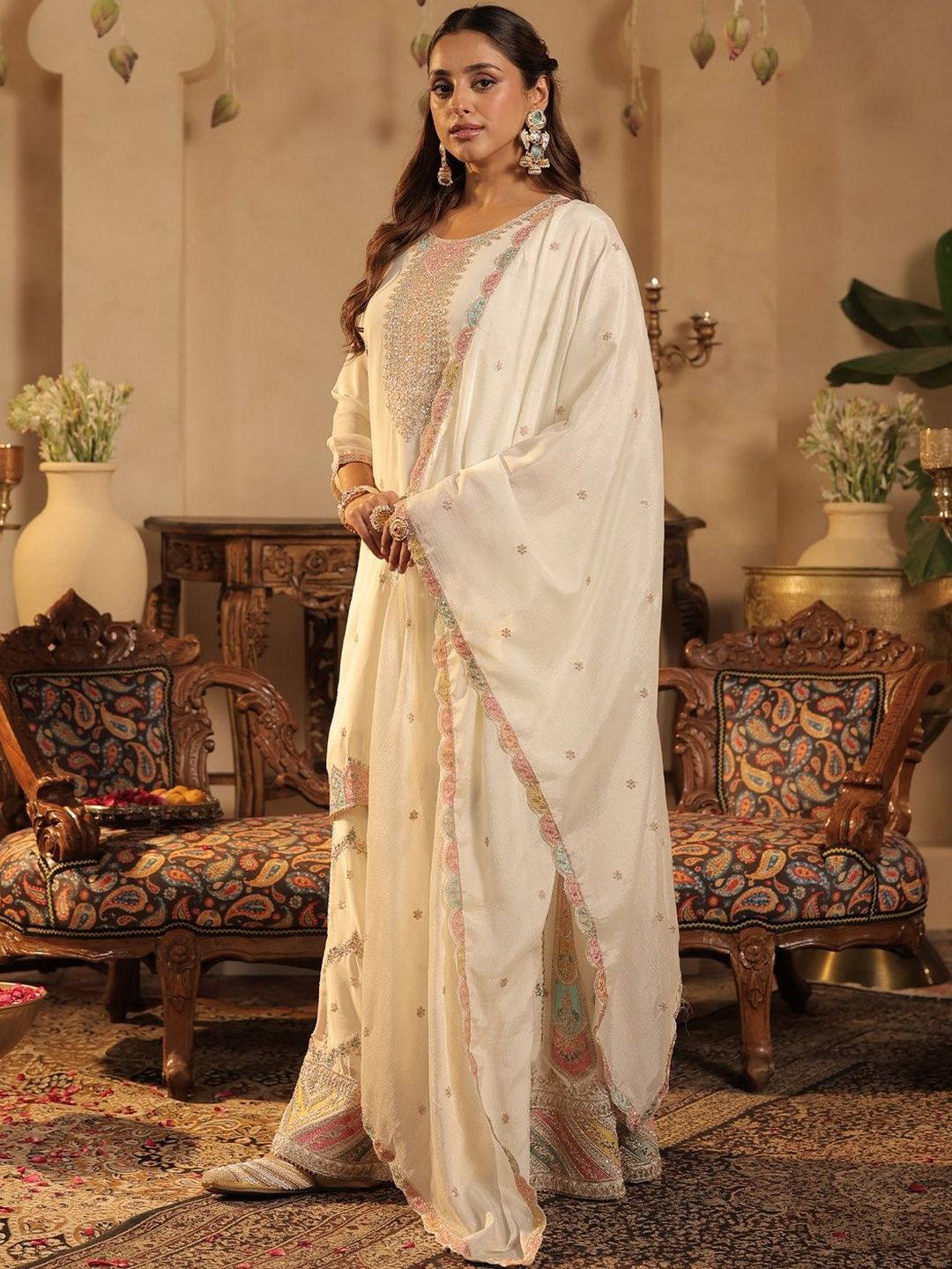 Women Ethnic Motifs Embroidered Kurta with Palazzos & Dupatta