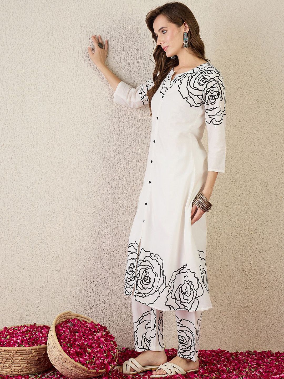 Women Ethnic Motifs Printed Regular Mirror Work Pure Cotton Kurta Trousers