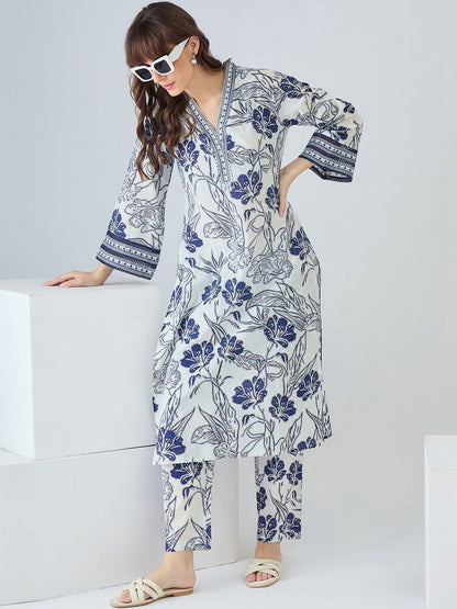 Women Floral Printed Regular Pure Cotton Kurta with Trousers