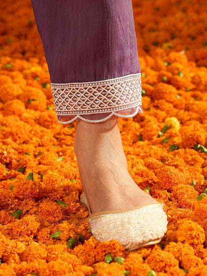 Floral Embroidered Thread Work Straight Kurta With Trousers & Dupatta