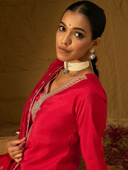 Ethnic Motifs Embroidered V-Neck Straight Kurta With Trousers & Dupatta