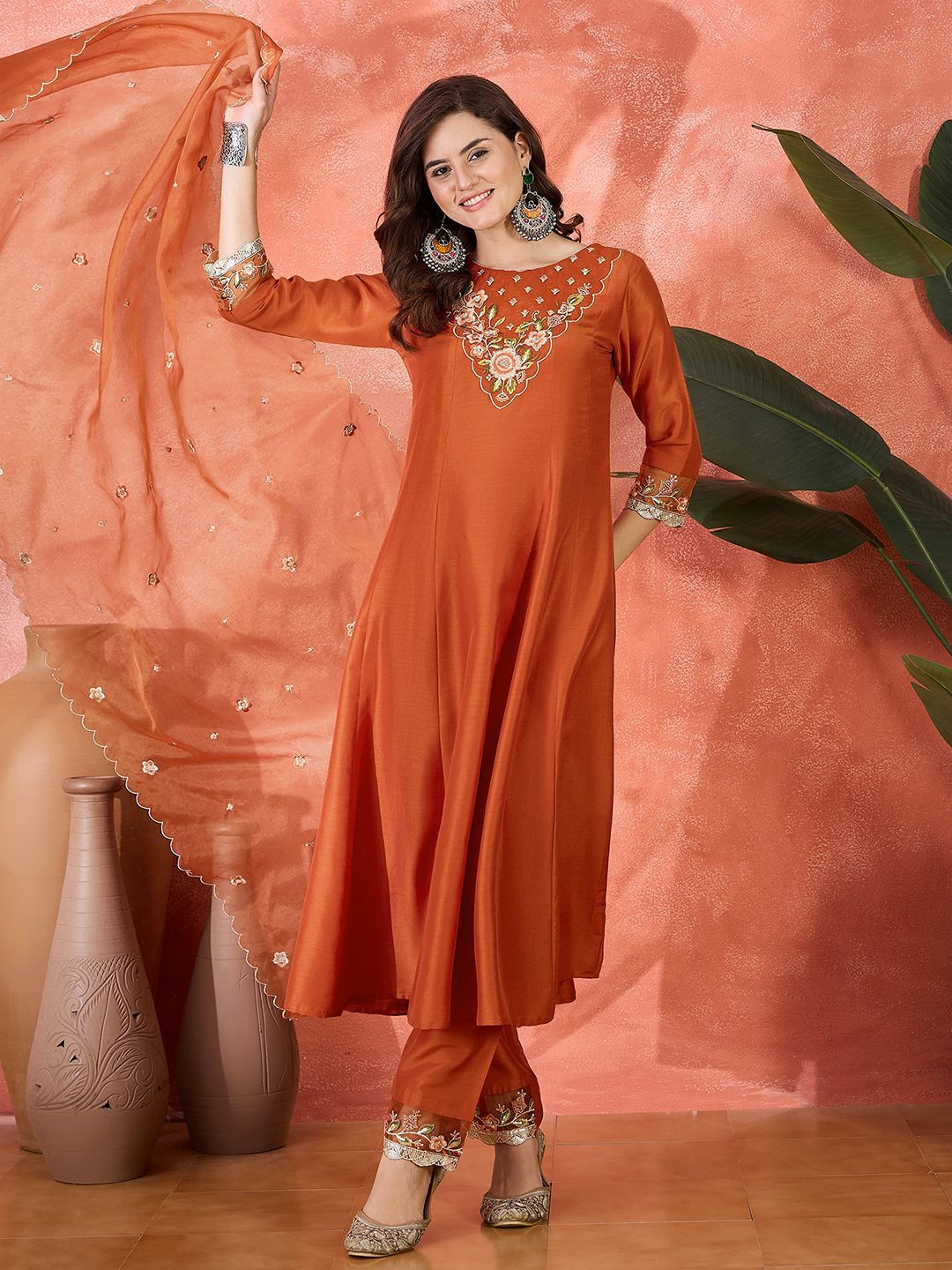 Dhiyona SN Women's Ethnic Motifs Embroidered Zari Straight Kurta With Trousers & Dupatta