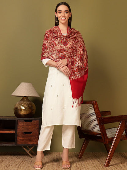 Dhiyona PA Paisley Embroidered Woolen Shawl