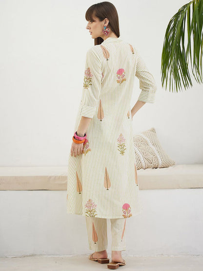 Floral Printed Thread Work Screen Pure Cotton Kurta With Trousers