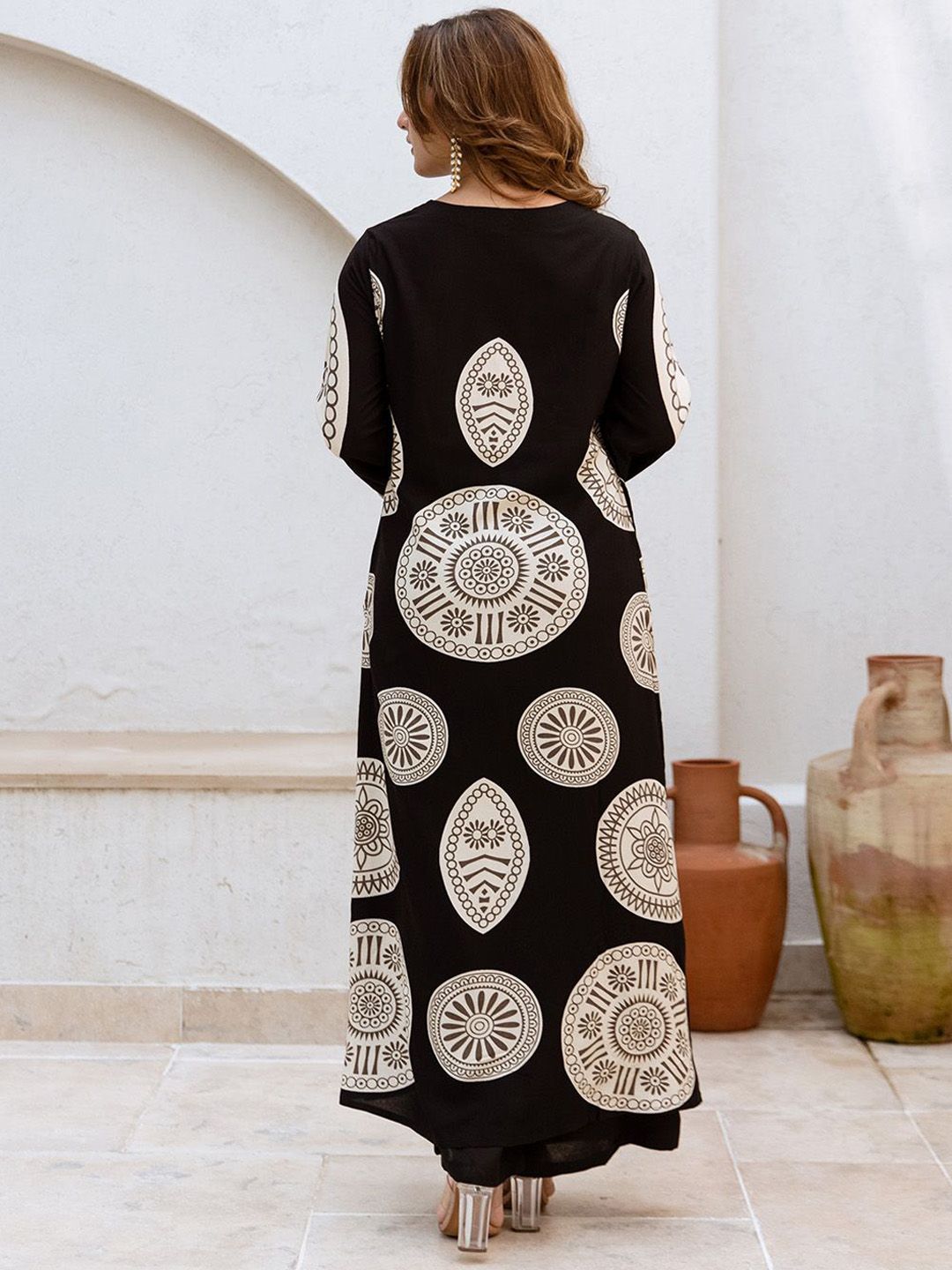 Dhiyona IS Women's Women Ethnic Motifs Printed Kurta with Trousers