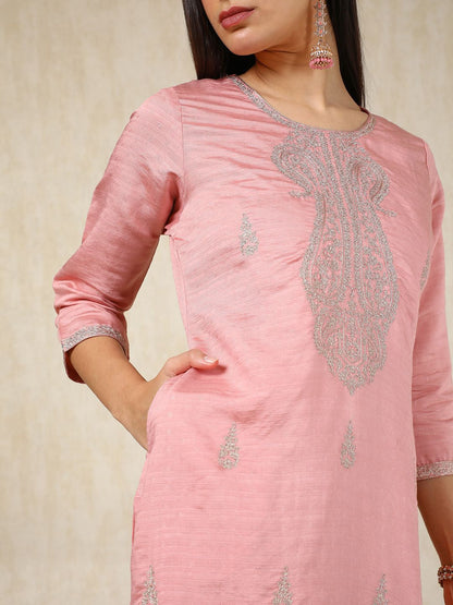 Dhiyona SO Women's Peach-Coloured Floral Embroidered Thread Work Straight Kurta With Palazzos