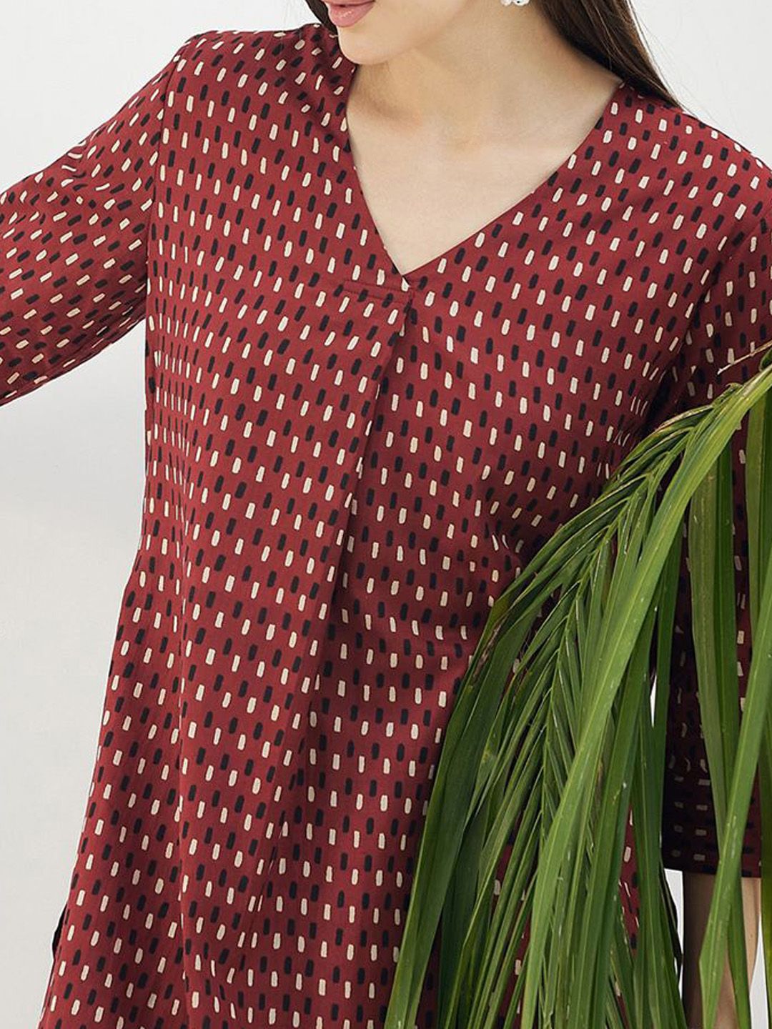 Abstract Printed Screen Technique Pure Cotton Kurta With Trousers