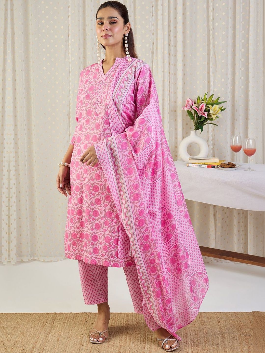 Floral Printed V-Neck Thread Work Pure Cotton Kurta With Trousers & Dupatta