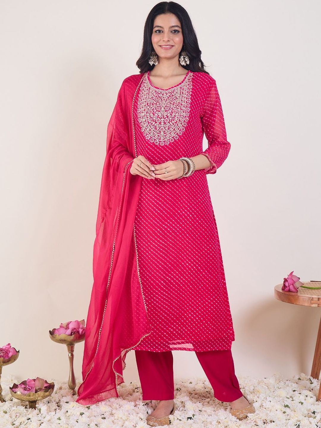 Leheriya Printed Regular Sequinned Kurta With Trousers & Dupatta